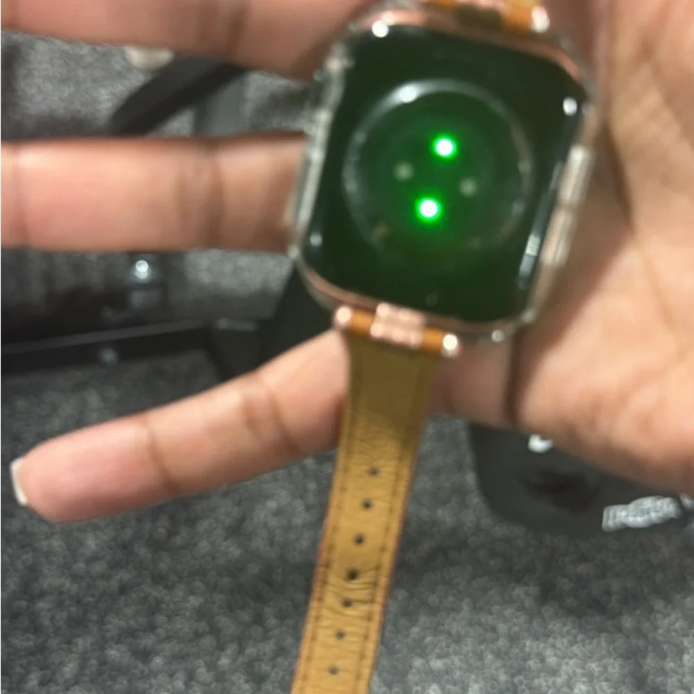 Apple Watch Series 11. (No cellular) - Picture 3 of 5